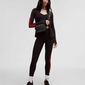 Disney x lululemon Everywhere belt bag 1L Mickey and Logo print